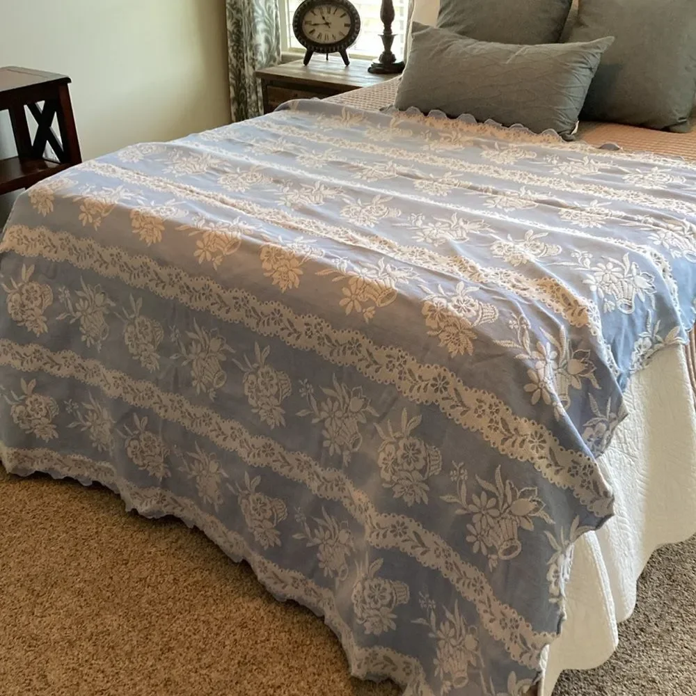 Cottagecore Tablecloth 74x96